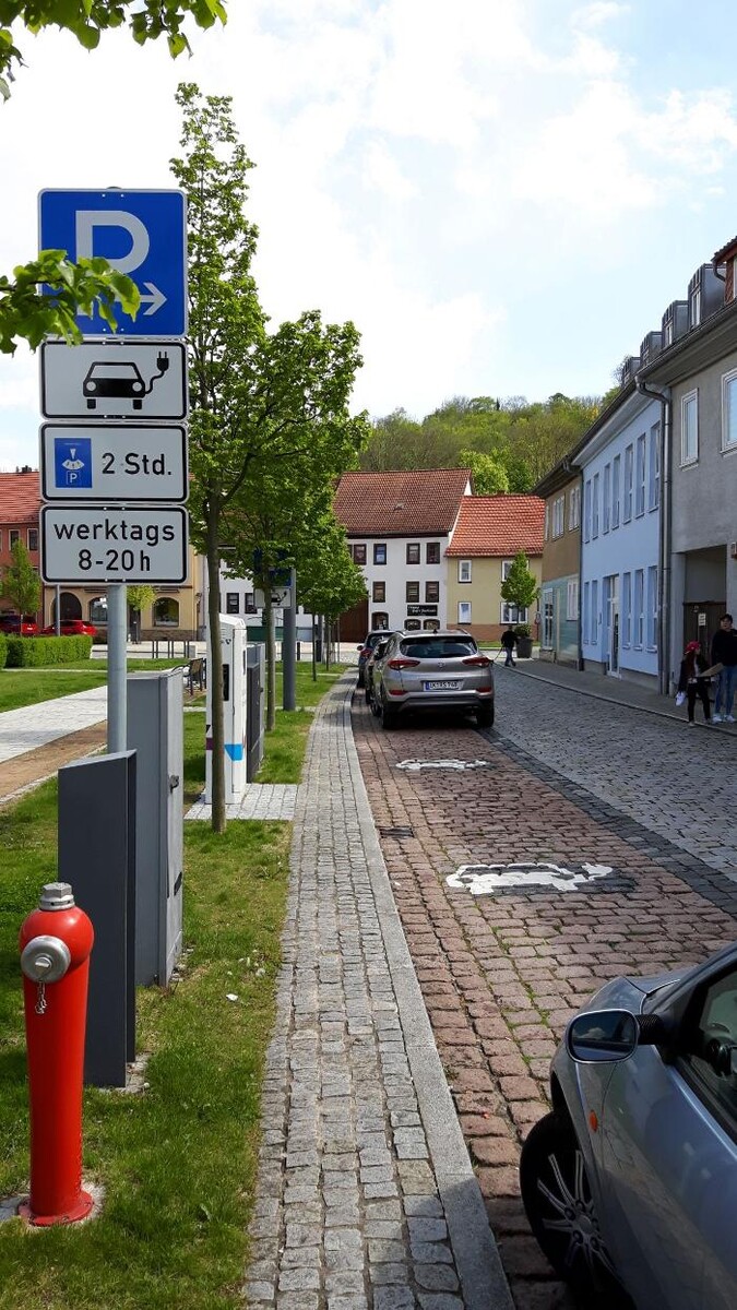 Bilder TEAG Mobil-Ladestation