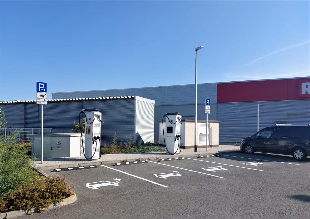 Bilder TEAG Mobil-Ladestation