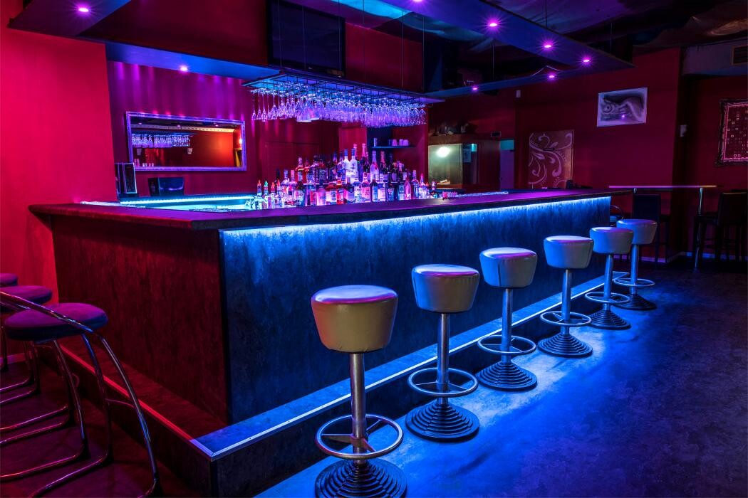 Bilder Club Equinoxe