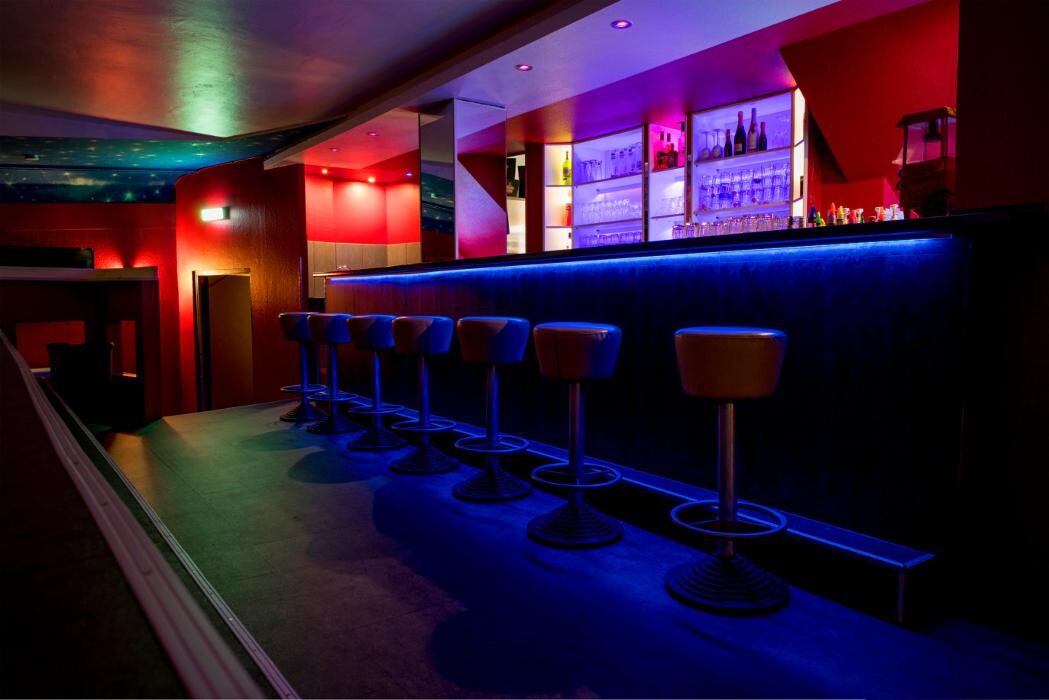 Bilder Club Equinoxe
