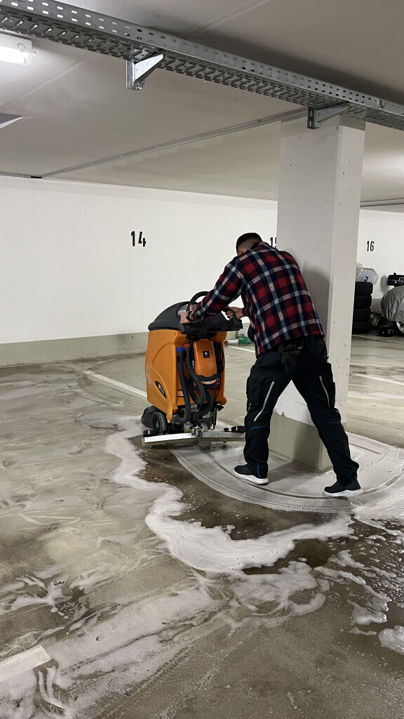 Bilder HDLS GmbH Hausdienstleistungsservice