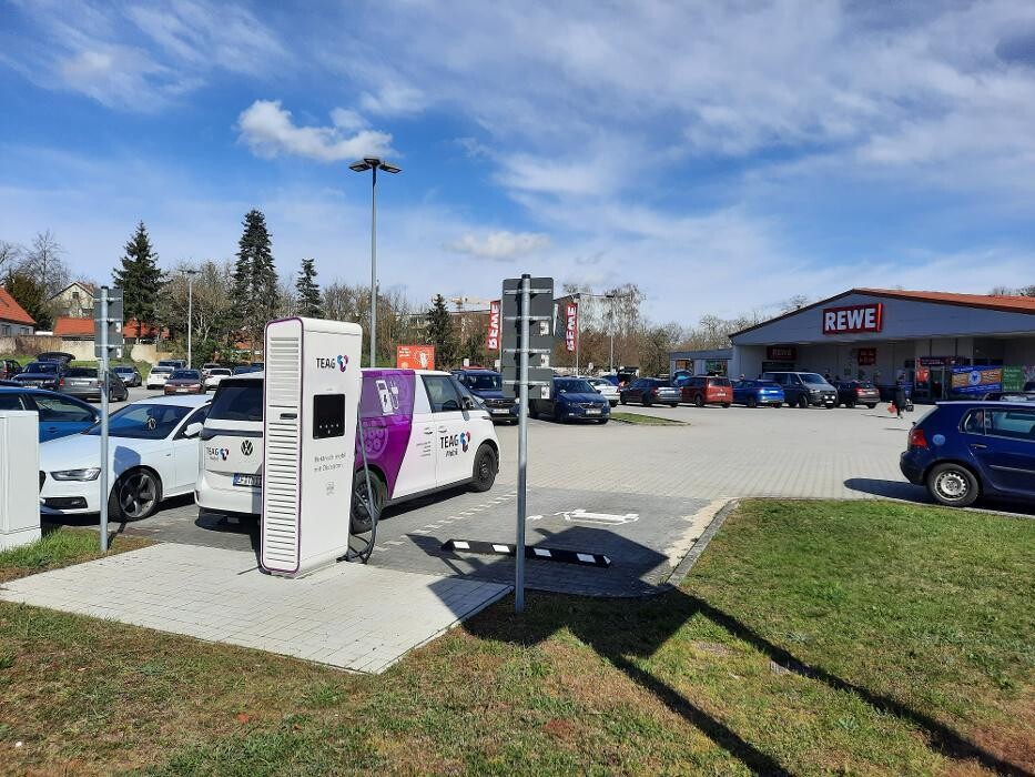 Bilder TEAG Mobil-Ladestation