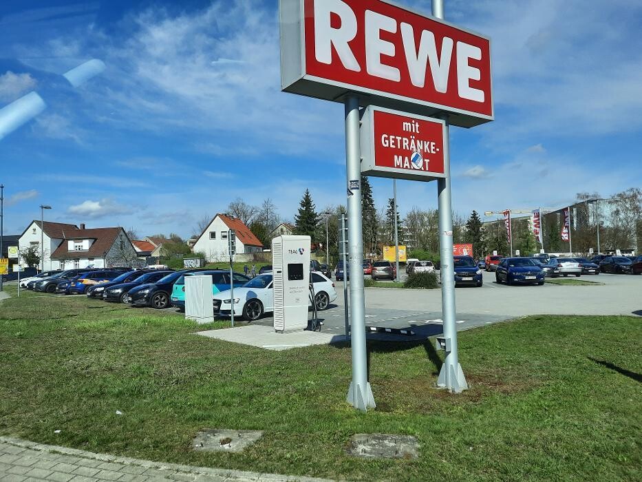 Bilder TEAG Mobil-Ladestation