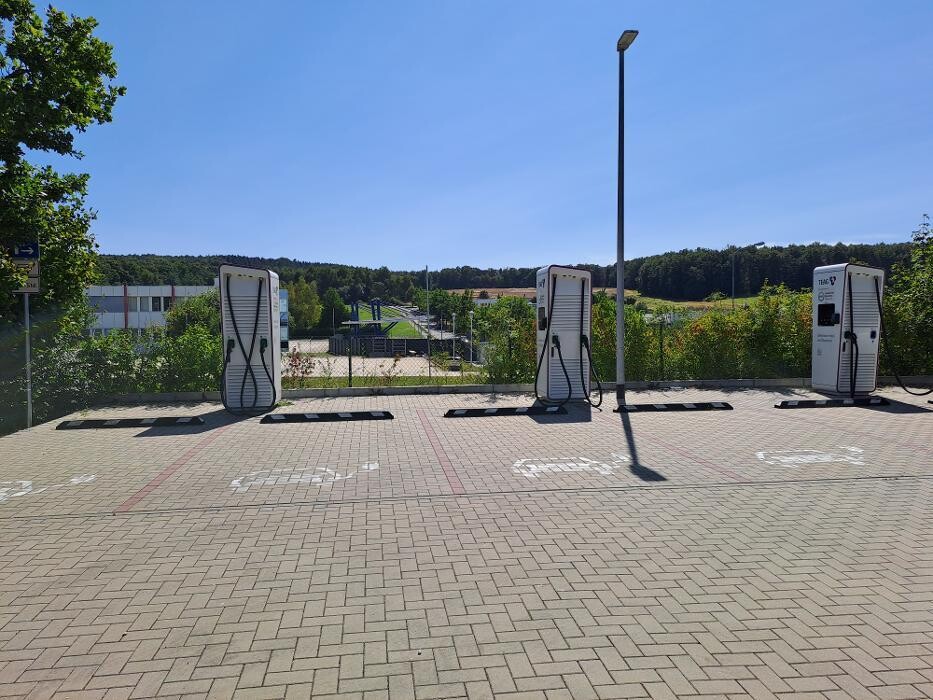 Bilder TEAG Mobil-Ladestation