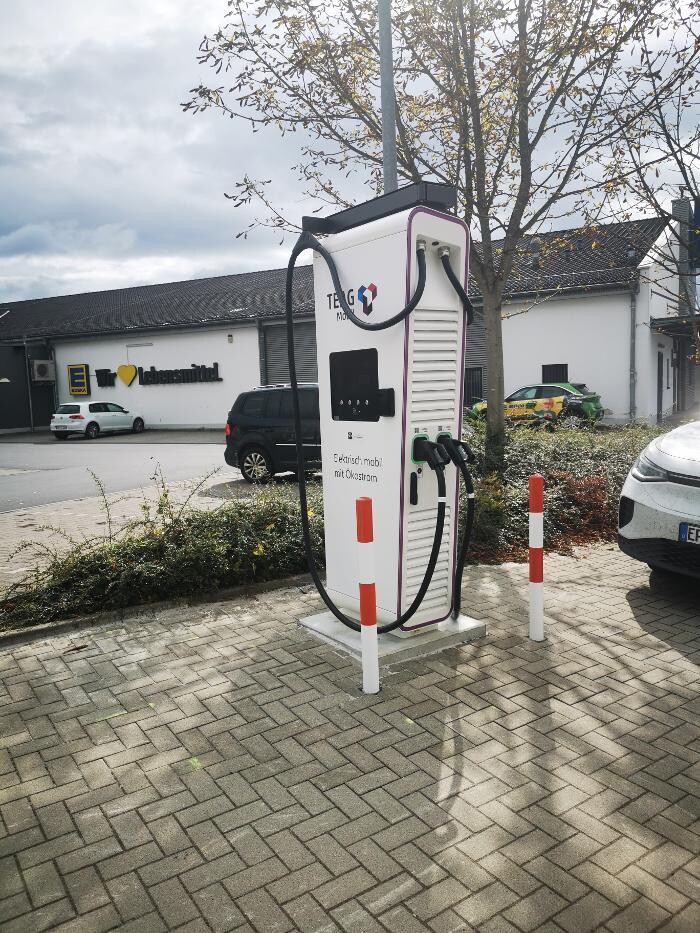 Bilder TEAG Mobil-Ladestation