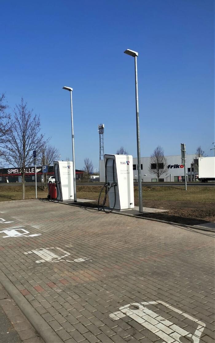 Bilder TEAG Mobil-Ladestation