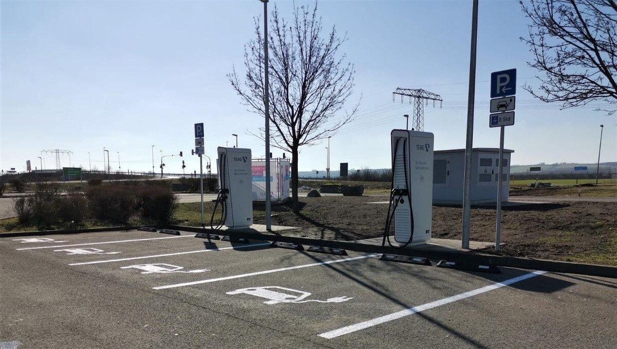 Bilder TEAG Mobil-Ladestation