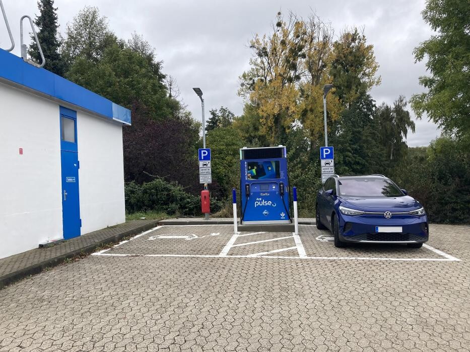 Bilder Aral pulse Ladestation