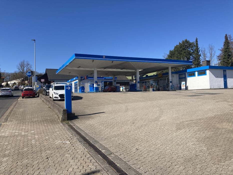 Bilder Aral pulse Ladestation