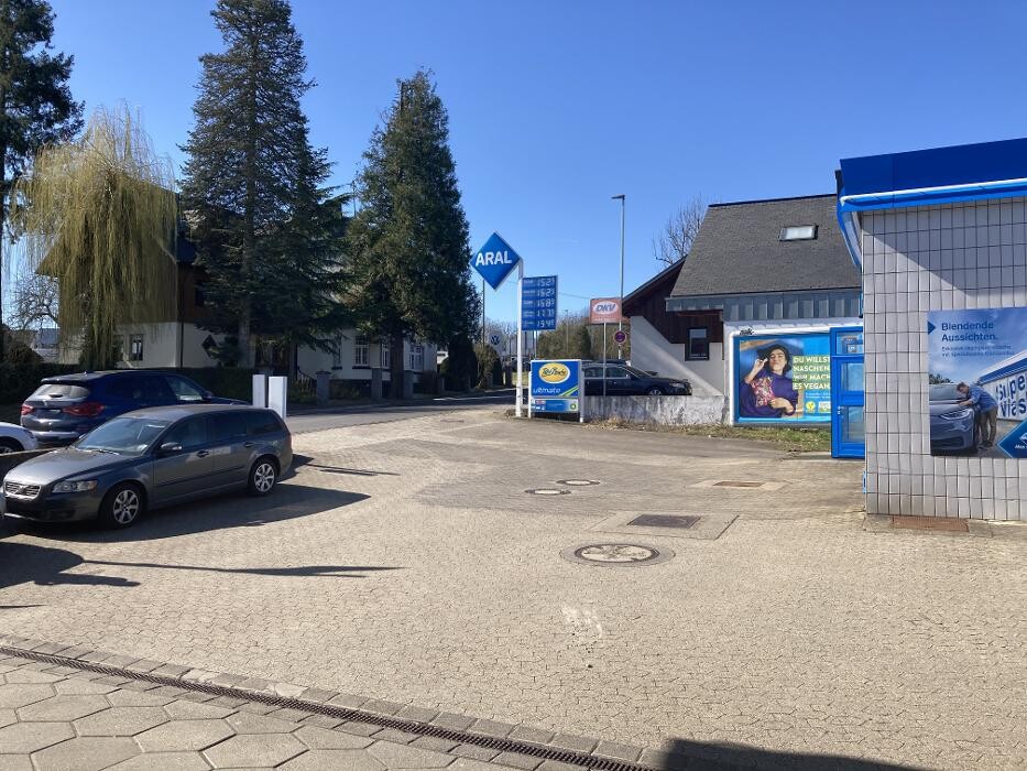 Bilder Aral pulse Ladestation