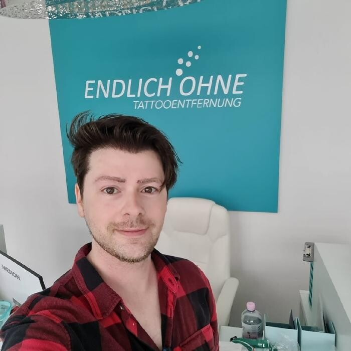 Bilder ENDLICH OHNE Tattooentfernung Filiale Hannover