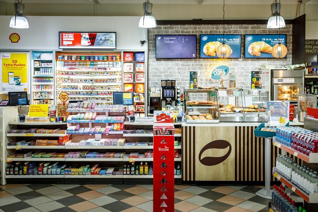 Bilder Shell Recharge Charging Station