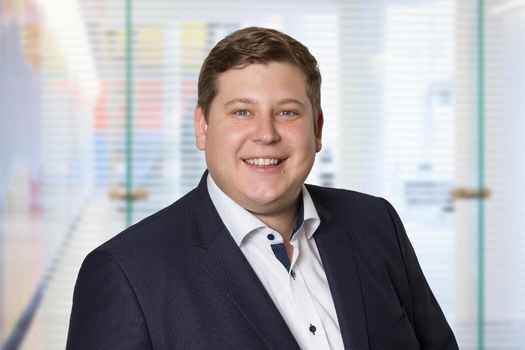 Bilder ERGO Versicherung Peter Panak