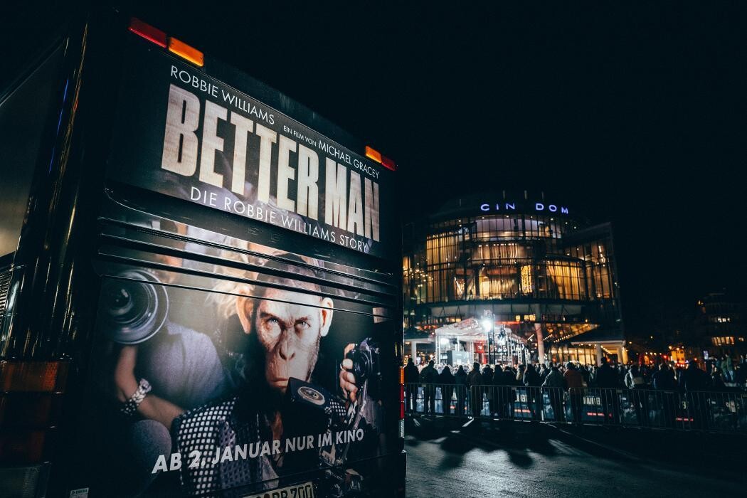 Bilder The Black Bus Partybus