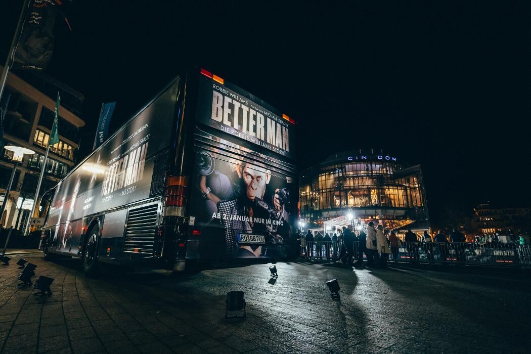 Bilder The Black Bus Partybus