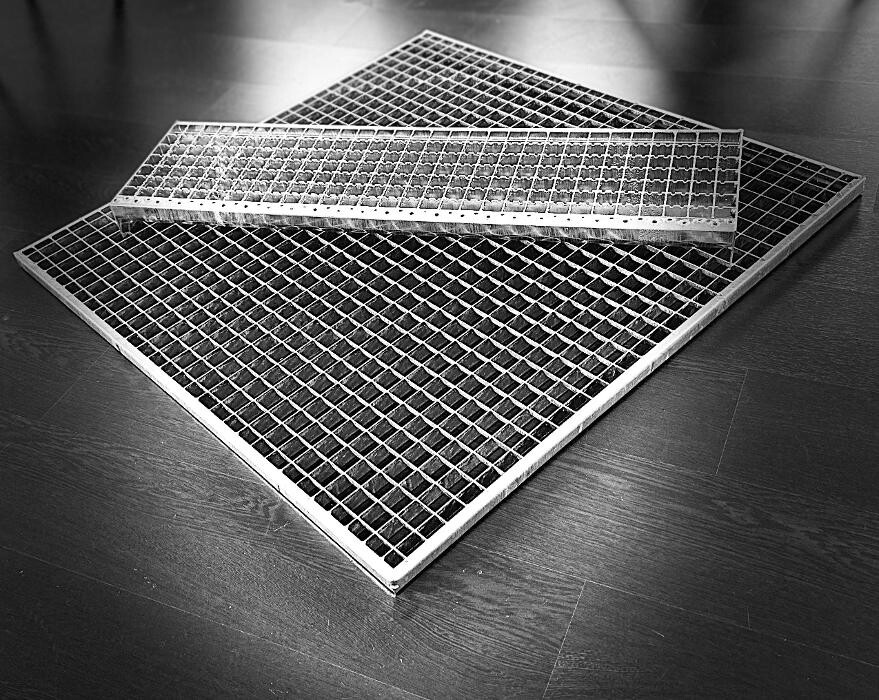 Bilder LOMA Stahl GmbH - Gitterroste, Gitterroststufen,V2A, V4A, GFK, Treppenanlagen, Spindeltreppen, Design-Geländer, Fußabstreifer