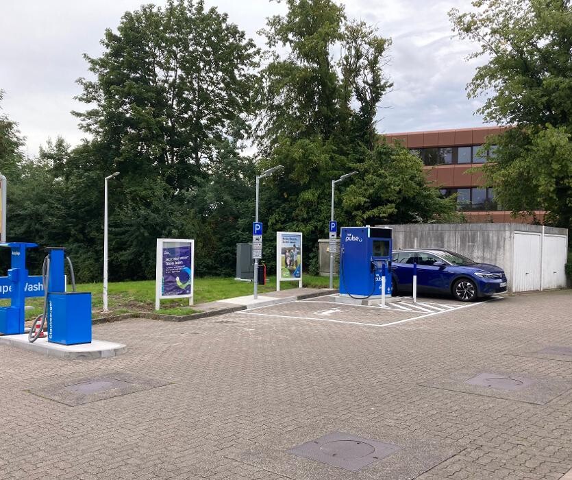Bilder Aral pulse Ladestation