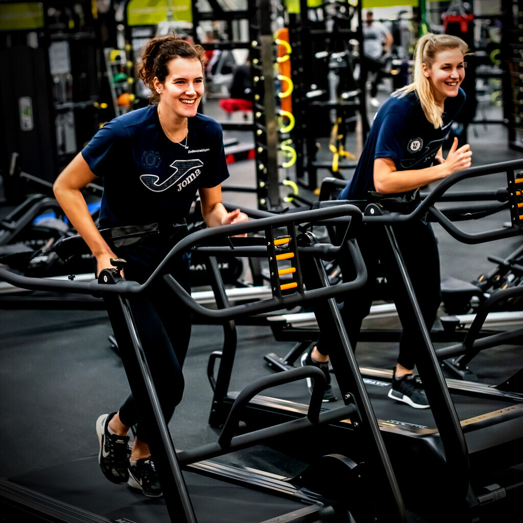 Bilder FITNESS HALLE 46