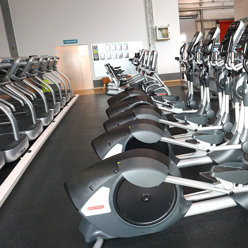 Bilder FITNESS HALLE 46