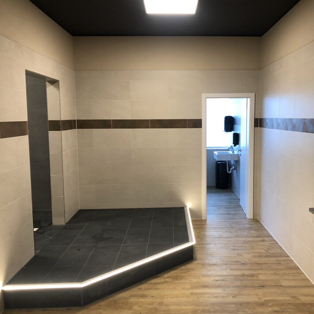 Bilder FITNESS HALLE 46