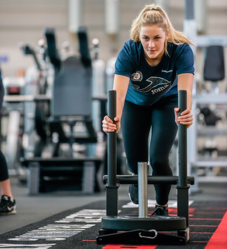 Bilder FITNESS HALLE 46