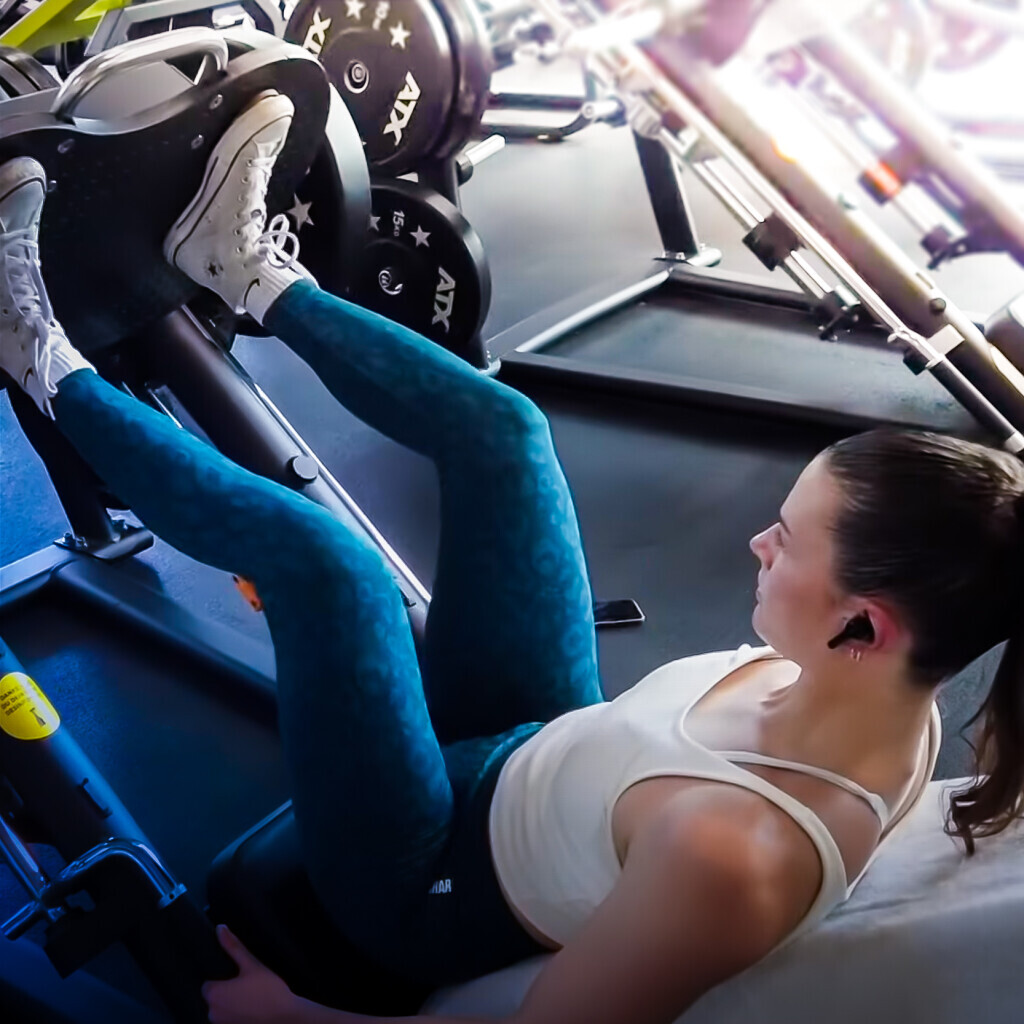 Bilder FITNESS HALLE 46