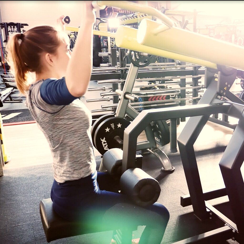 Bilder FITNESS HALLE 46