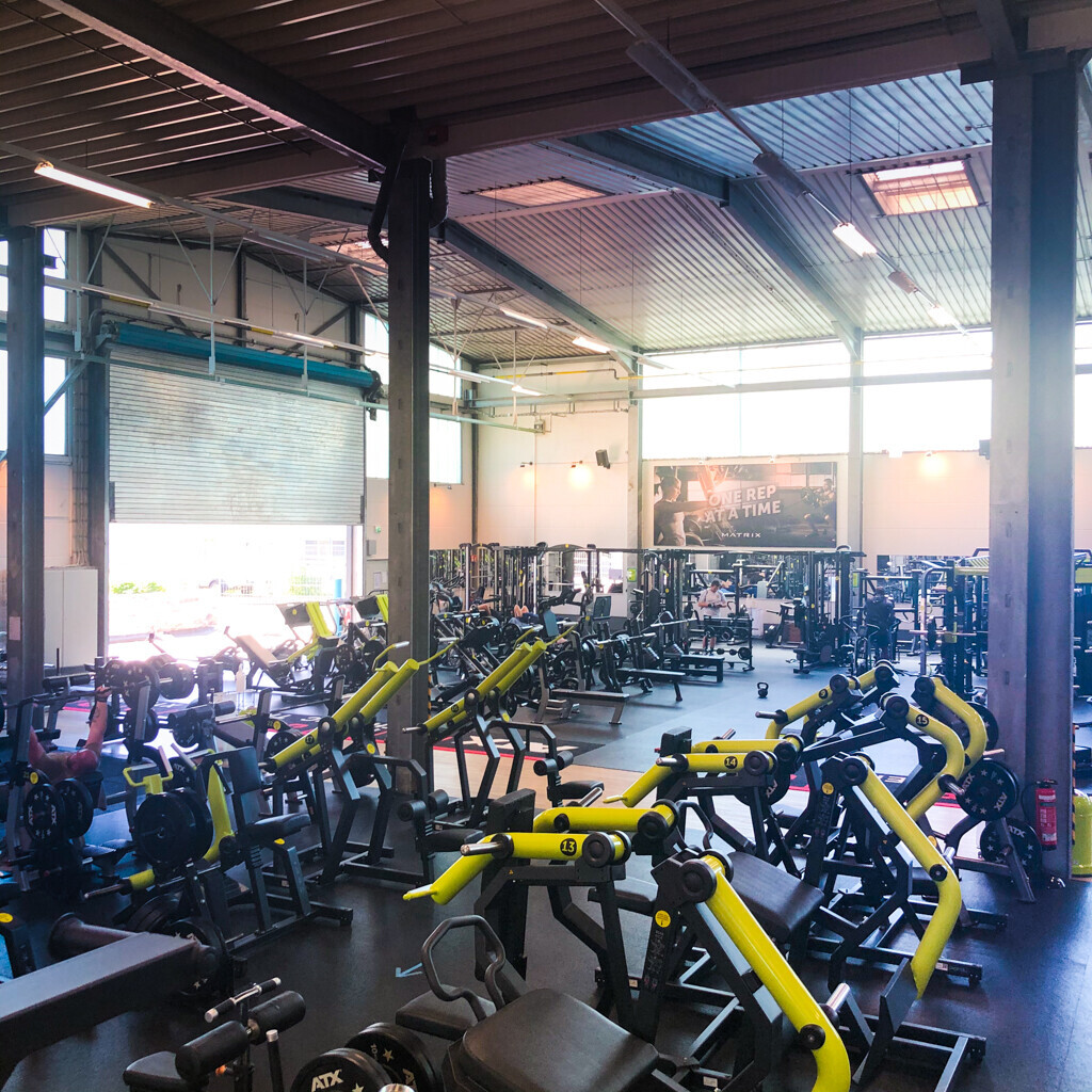 Bilder FITNESS HALLE 46