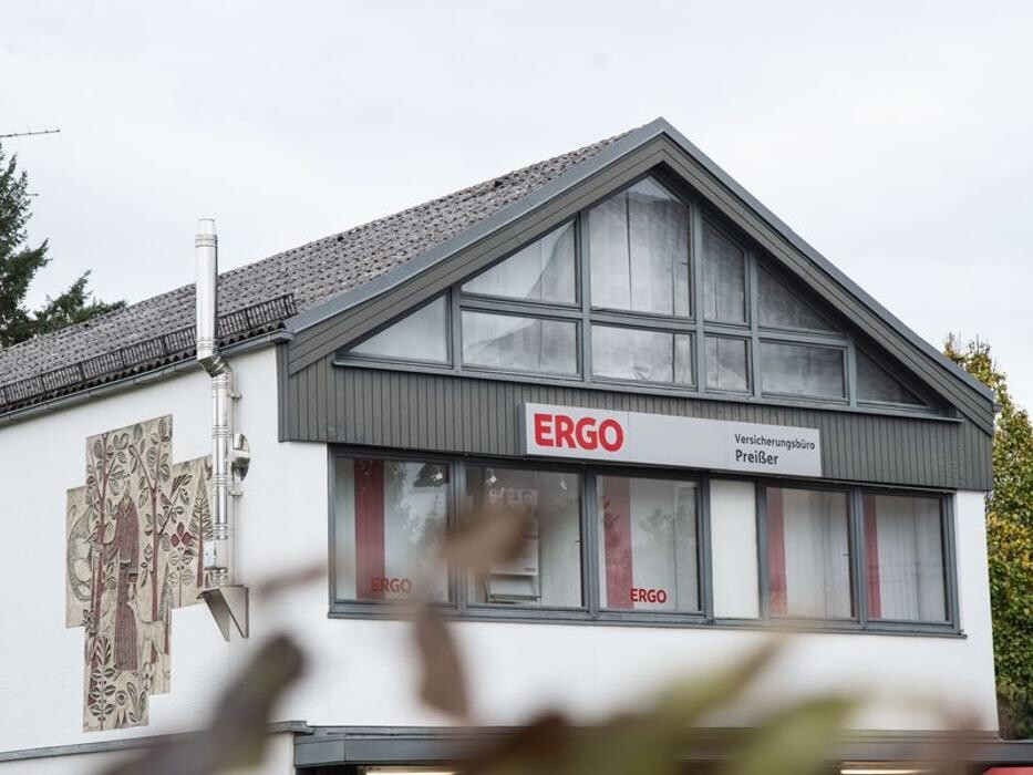 Bilder ERGO Versicherung Roland Preißer