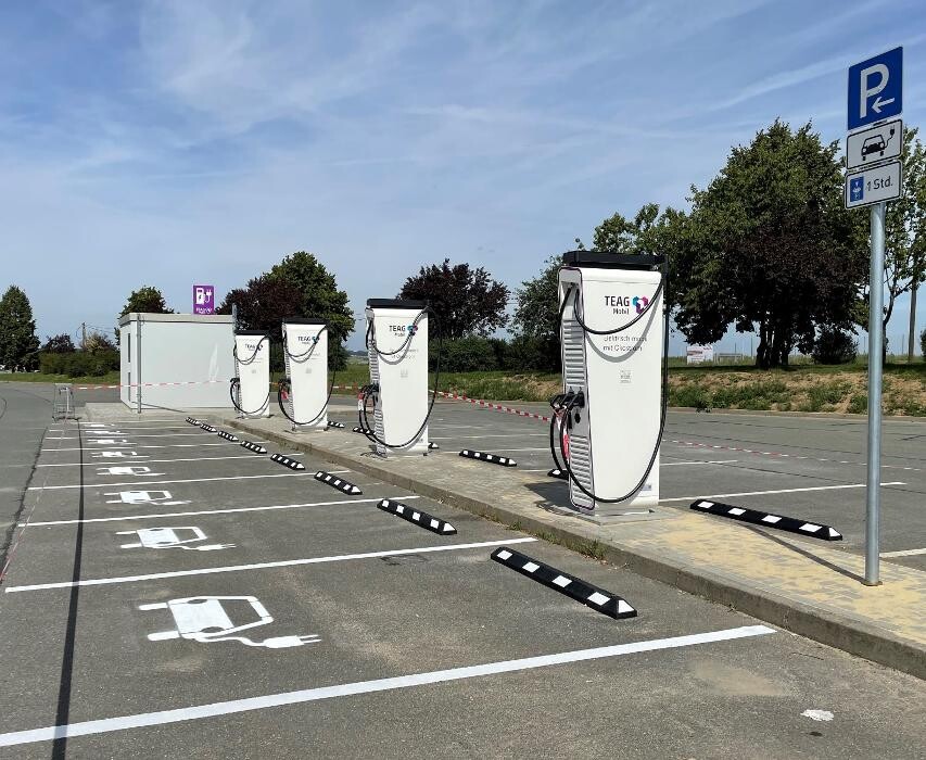 Bilder TEAG Mobil-Ladestation