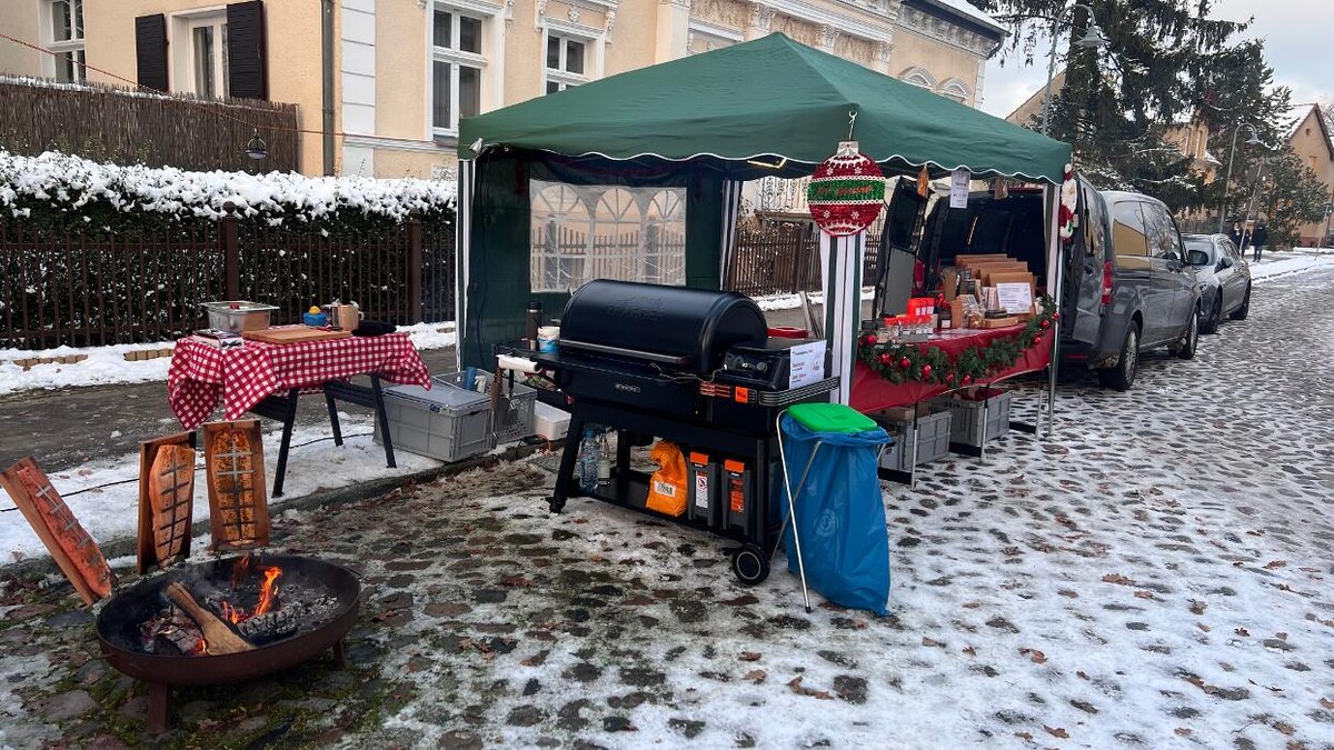 Bilder Freiluftgenuss -Grills und Outdoorküchen