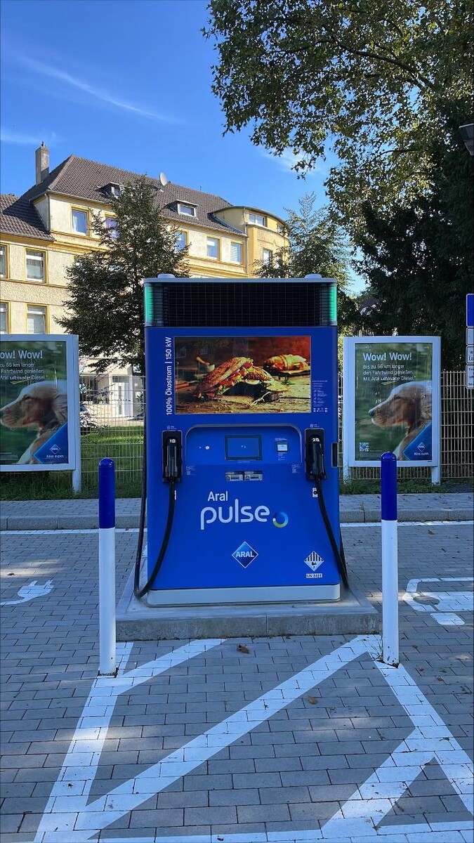 Bilder Aral pulse Ladestation