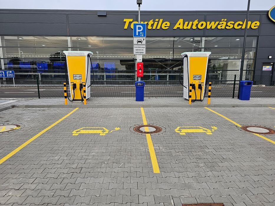 Bilder JET Ladestation