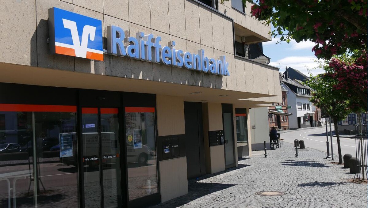 Bilder Raiffeisenbank Kastellaun eG - Hauptstelle Kastellaun