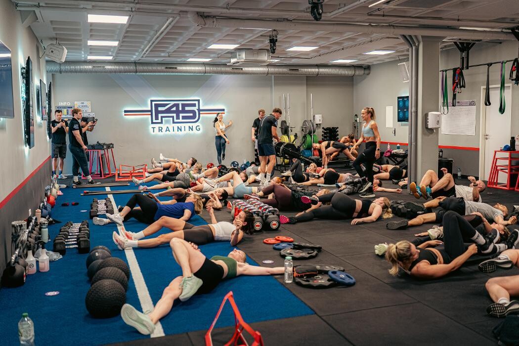 Bilder F45 Training Munich Obersendling