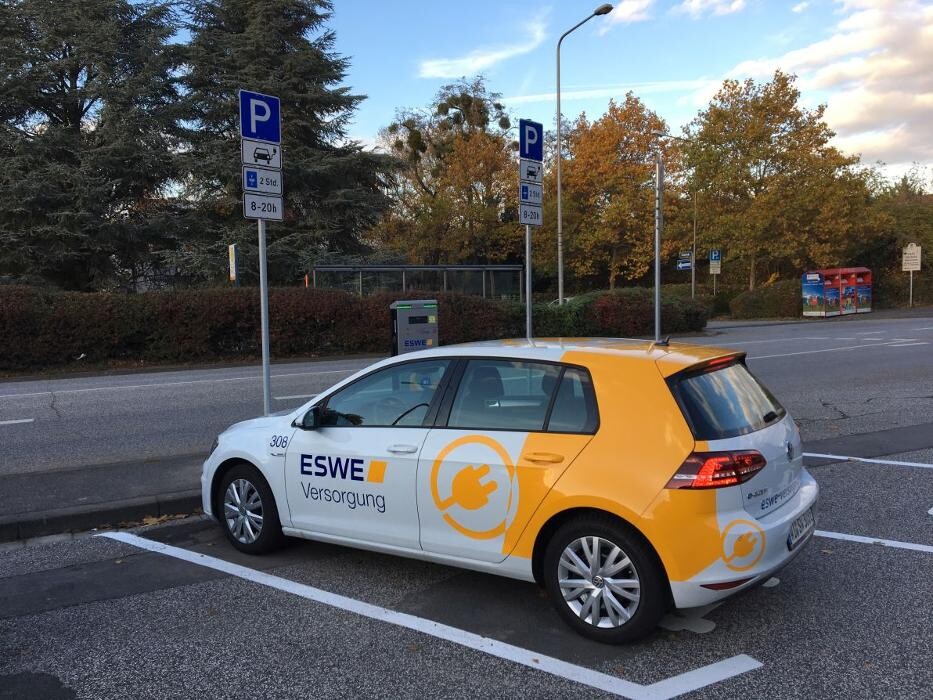 Bilder ESWE Versorgung Ladestation