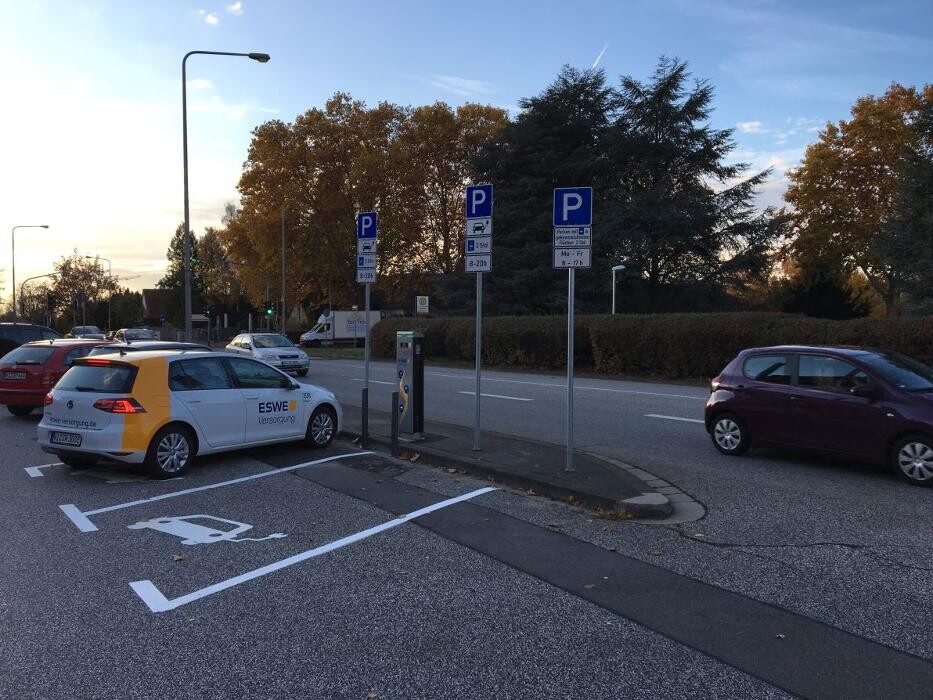 Bilder ESWE Versorgung Ladestation