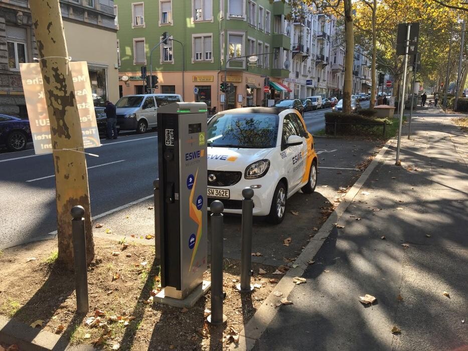 Bilder ESWE Versorgung Ladestation