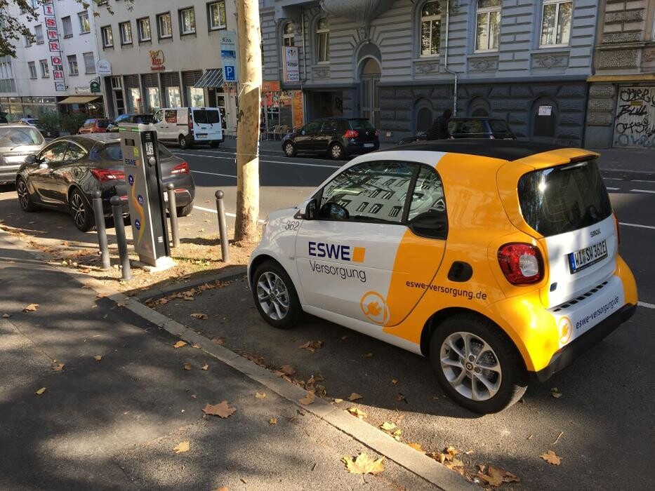 Bilder ESWE Versorgung Ladestation