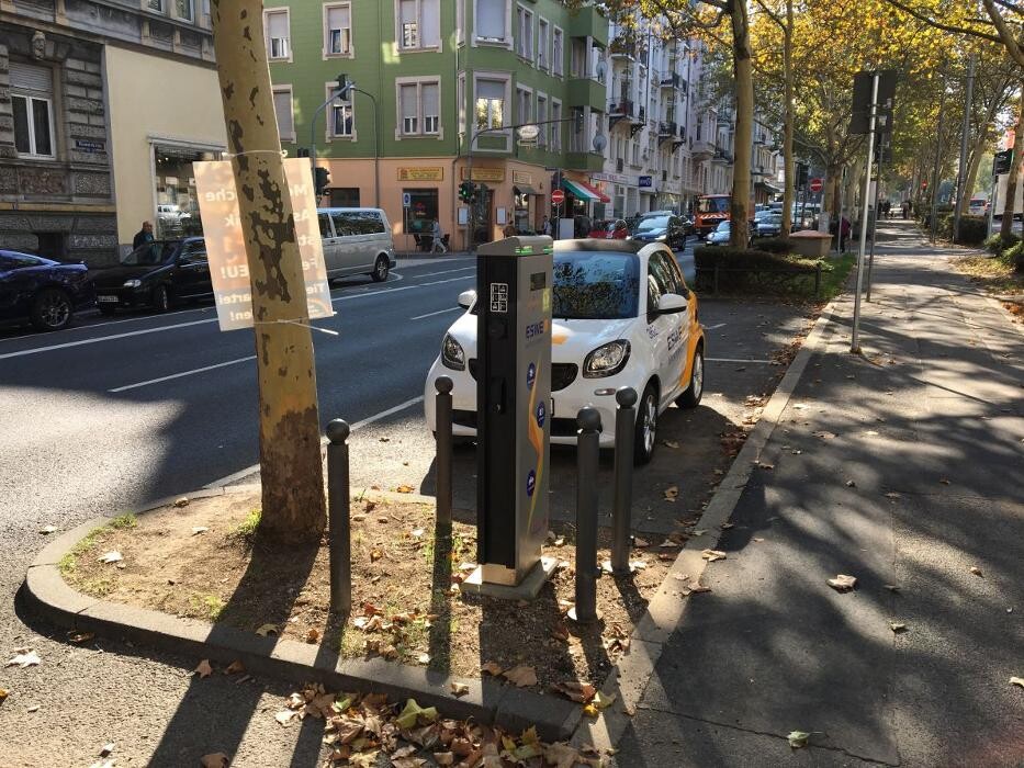 Bilder ESWE Versorgung Ladestation