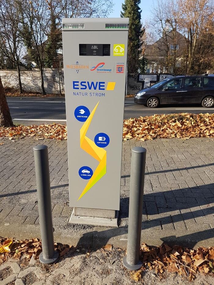 Bilder ESWE Versorgung Ladestation