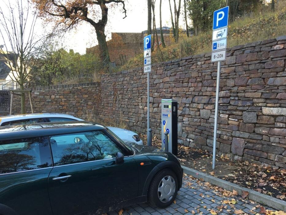 Bilder ESWE Versorgung Ladestation