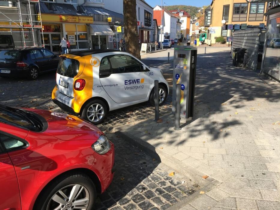 Bilder ESWE Versorgung Ladestation