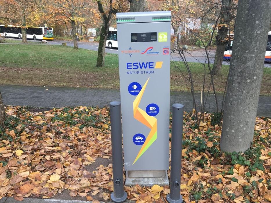 Bilder ESWE Versorgung Ladestation