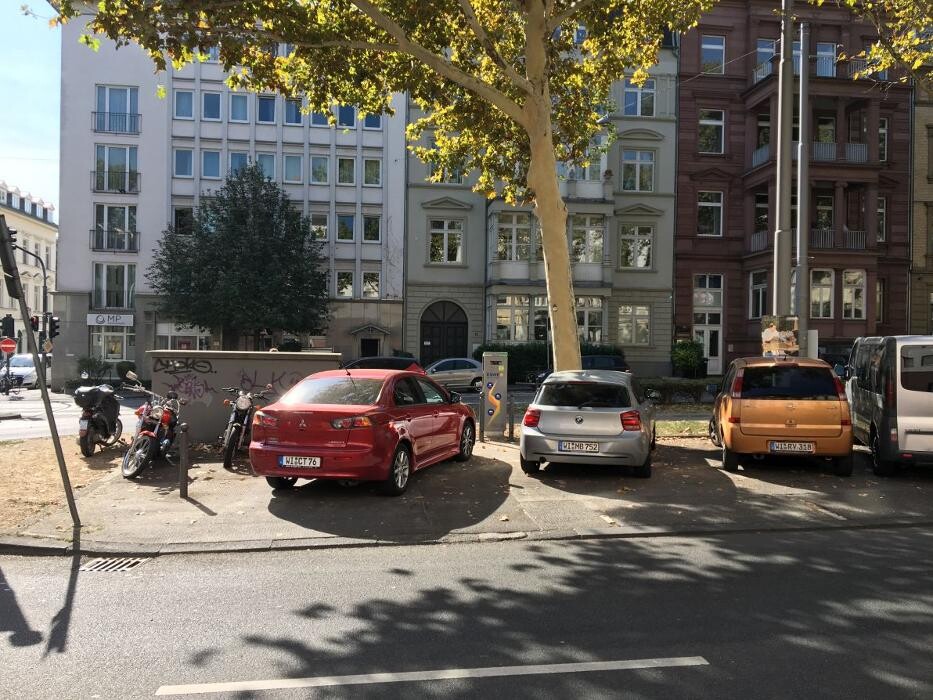 Bilder ESWE Versorgung Ladestation