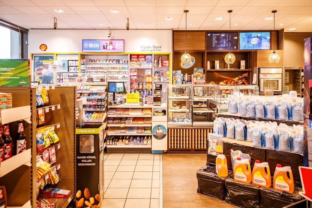 Bilder Shell Recharge Charging Station