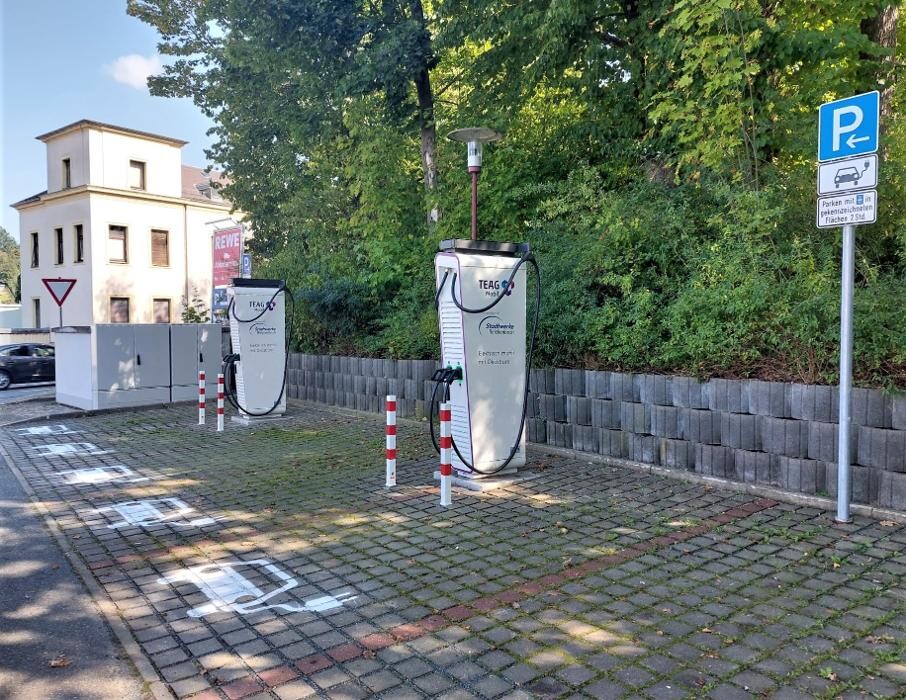 Bilder TEAG Mobil-Ladestation