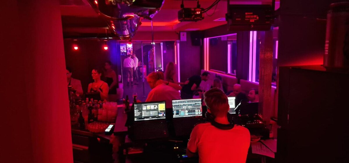 Bilder Femina Club
