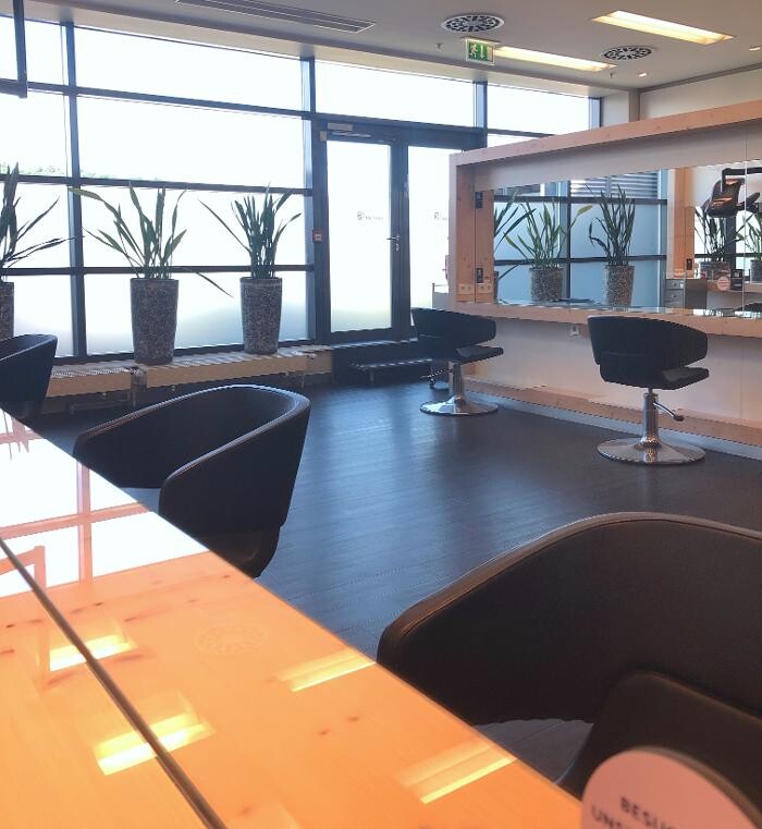 Bilder DIE FRISEURE - Breuninger Sindelfingen