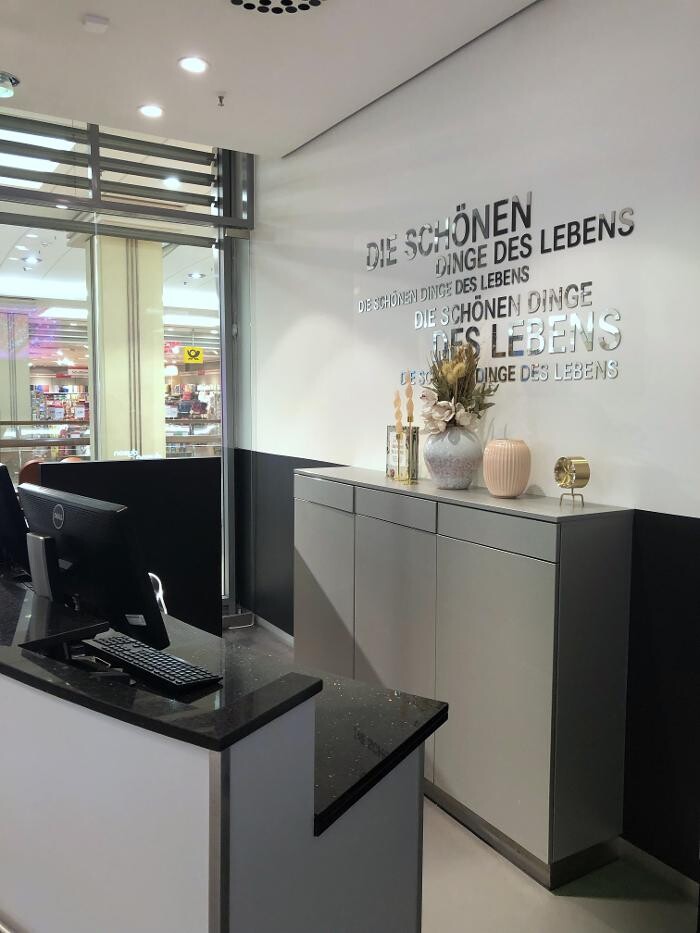 Bilder DIE FRISEURE - Breuninger Sindelfingen